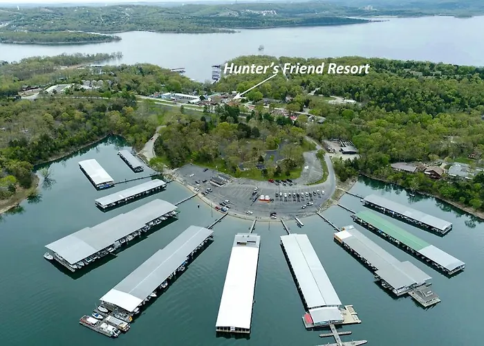Hunter\'S Friend Resort On Indian Point