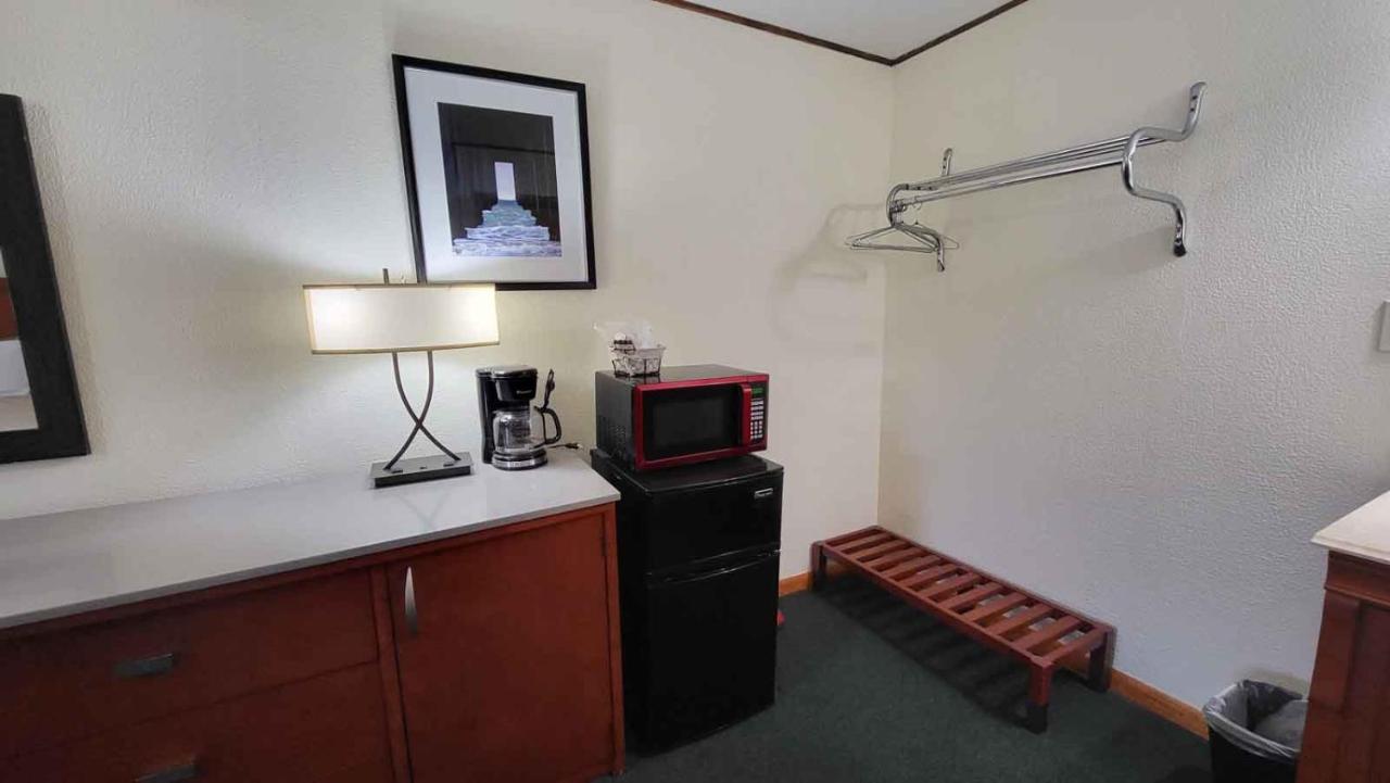 Hunter'S Friend Resort On Indian Point Resort 2*
